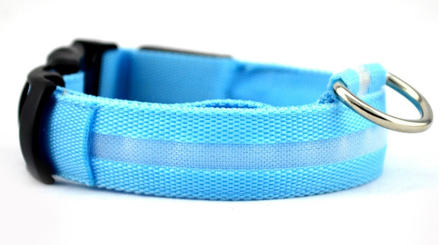 LED Glow-in-the-Dark Nylon Pet Collar – Adjustable & Flashing for Night Safety